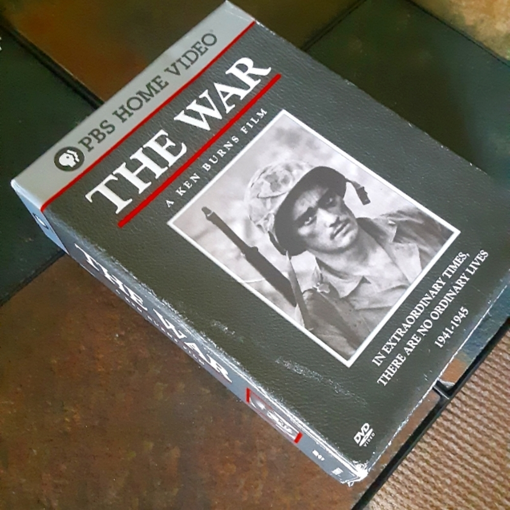 Six discs documentary of the Second World War by Ken Burns